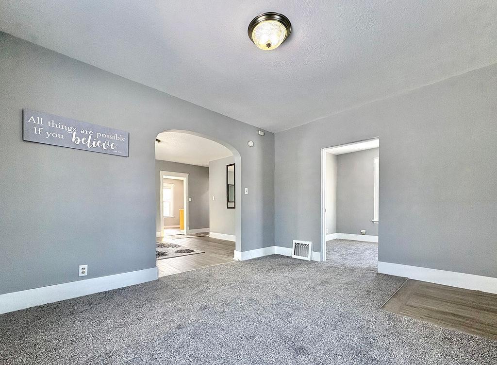 1103 7th Street Northwest Faribault, MN 55021 - Photo 3 of 20