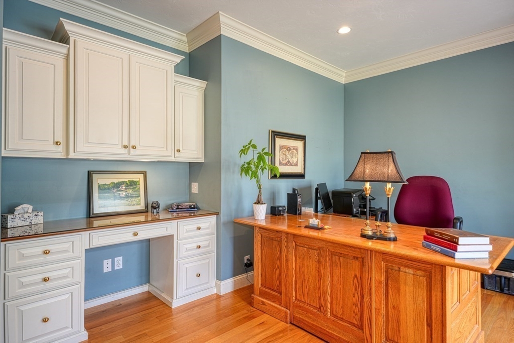 22 Buckhill Road Northborough, MA 01532 - Photo 18 of 41