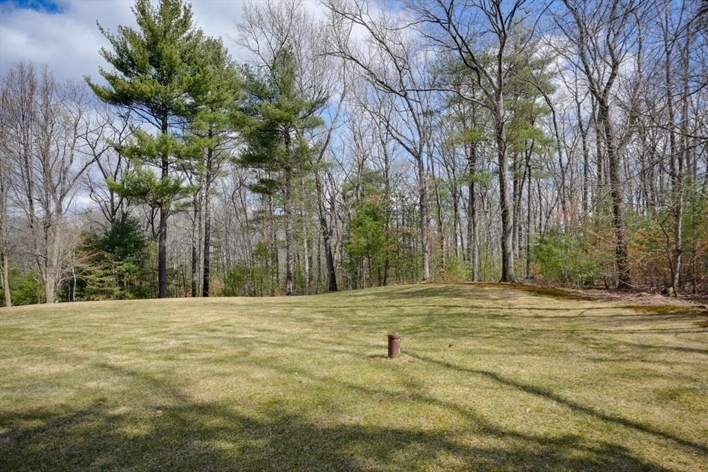 22 Buckhill Road Northborough, MA 01532 - Photo 33 of 41