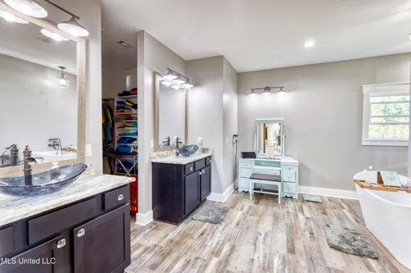 $945,000 | 20915 Busby Road, Vancleave, MS 39565