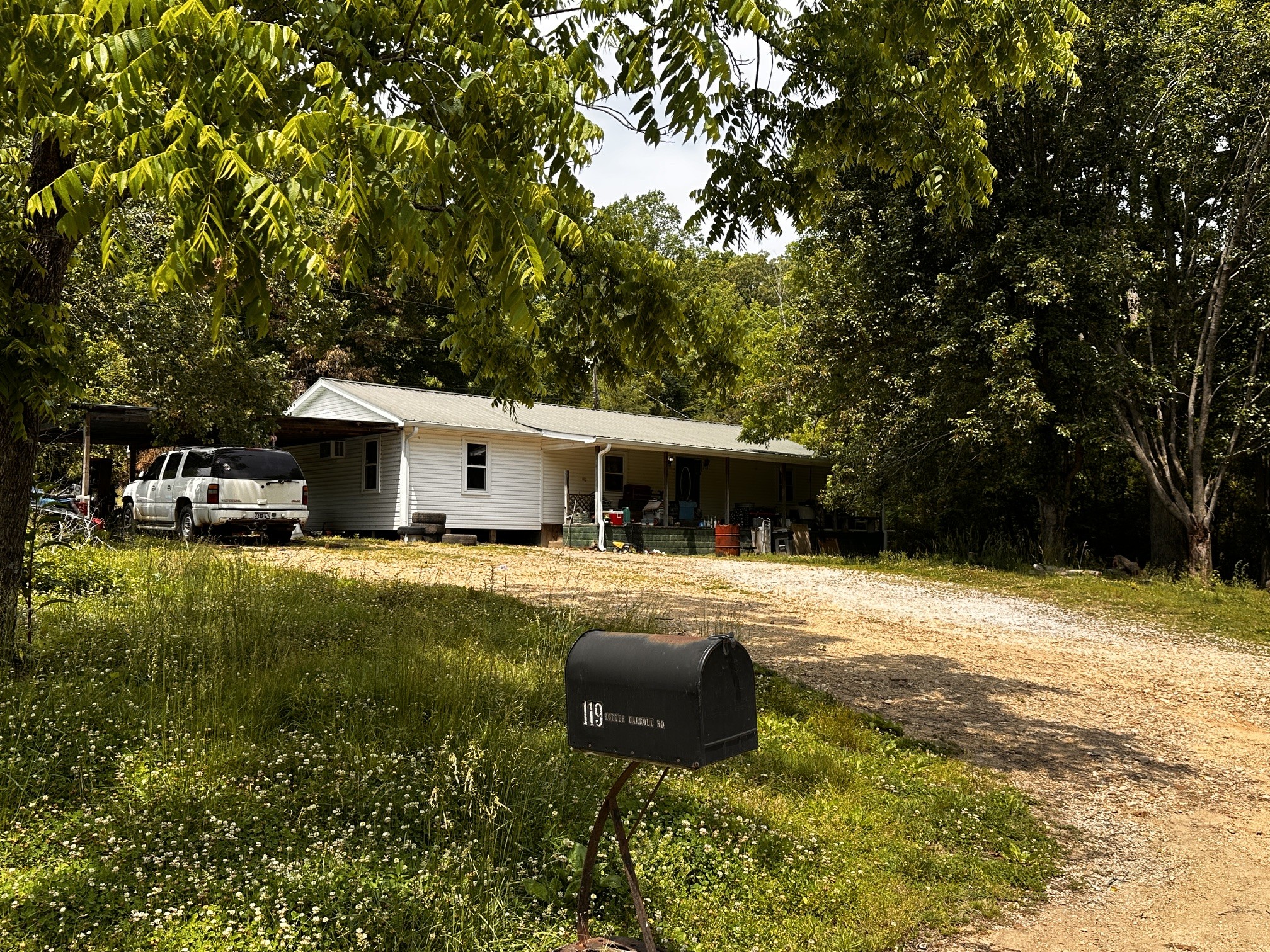 119 Rodger Carroll Road Hohenwald, TN 38462 - Photo 1 of 14