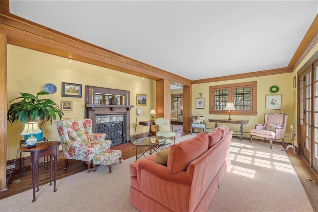 209 Hampton Road Pittsburgh, PA 15215 - Photo 13 of 25 Gallery Image 13