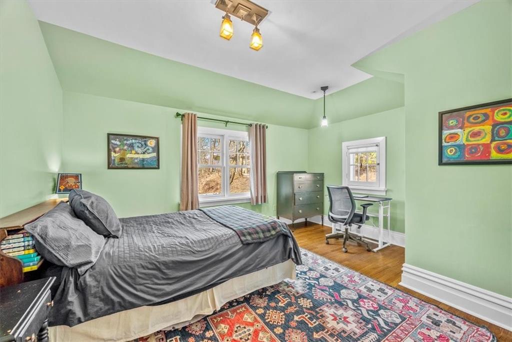 209 Hampton Road Pittsburgh, PA 15215 - Photo 22 of 25 Gallery Image 22