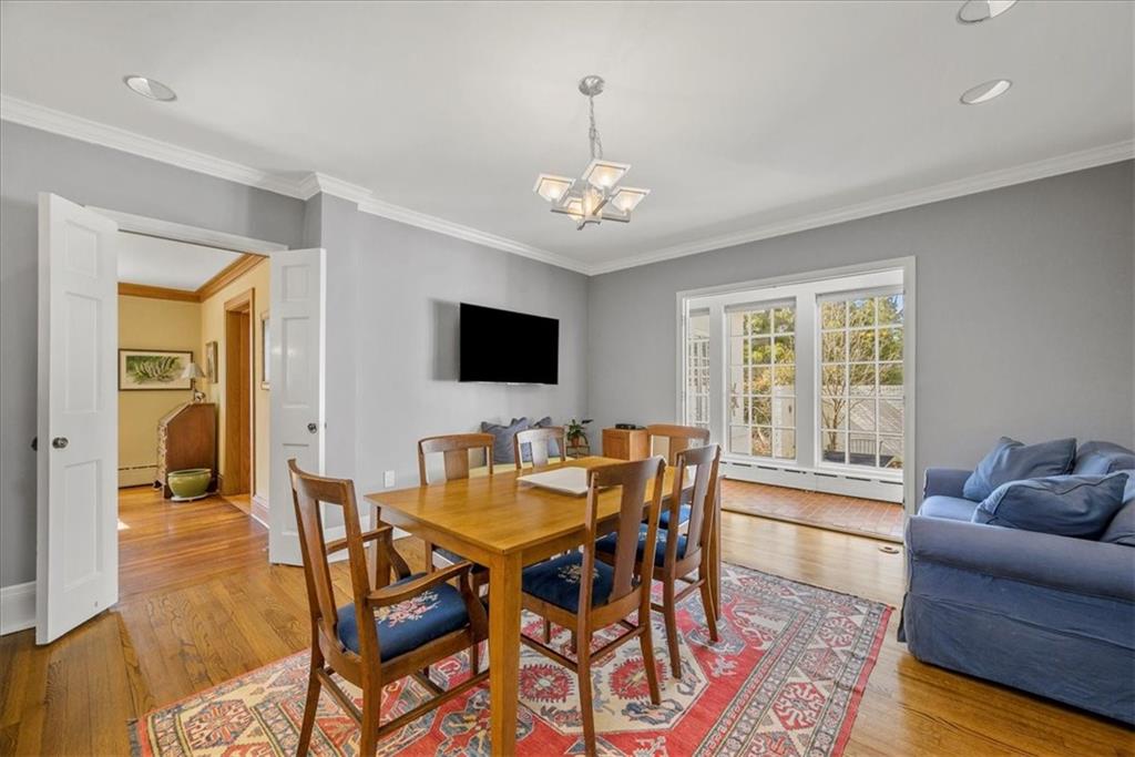 209 Hampton Road Pittsburgh, PA 15215 - Photo 8 of 25 Gallery Image 8