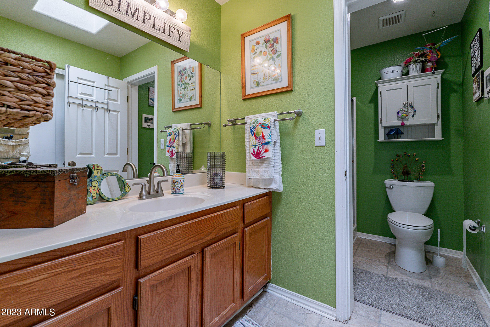14300 West Bell Road, Unit 456 Surprise, AZ 85374 - Photo 8 of 14 MASTER BATH1
