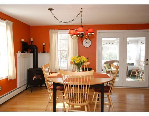 8 Woodspell Road Scarborough, ME 04074 - Photo 4 of 12 Dining Room. Dining area with gas...