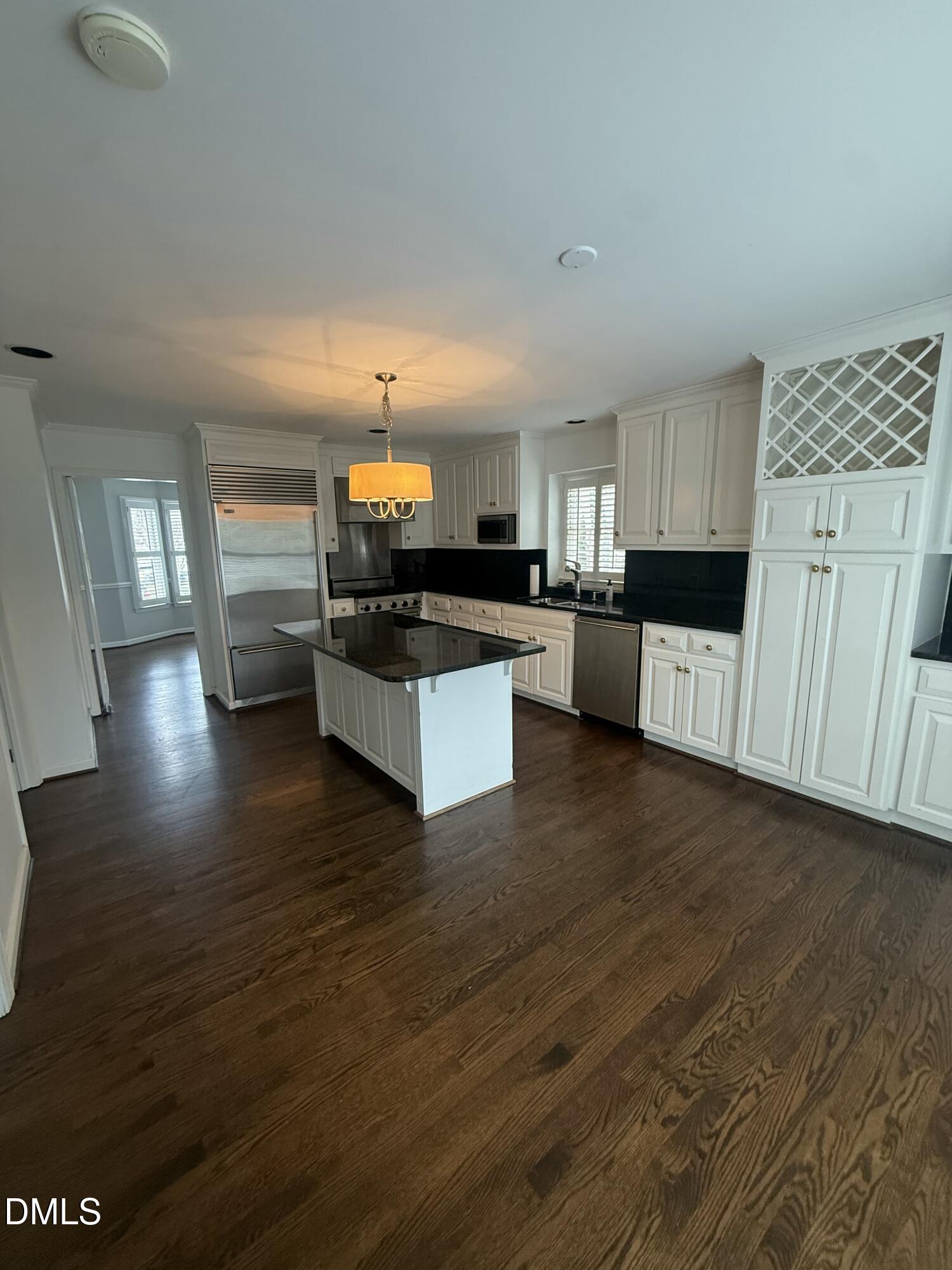 2510 Colton Place Raleigh, NC 27609 - Photo 2 of 3 IMG_2495