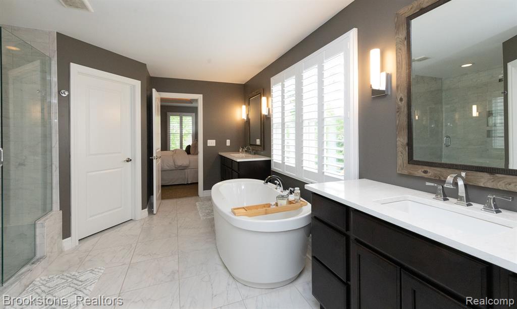 830 Cumberland Ridge Court Rochester, MI 48307 - Photo 29 of 39