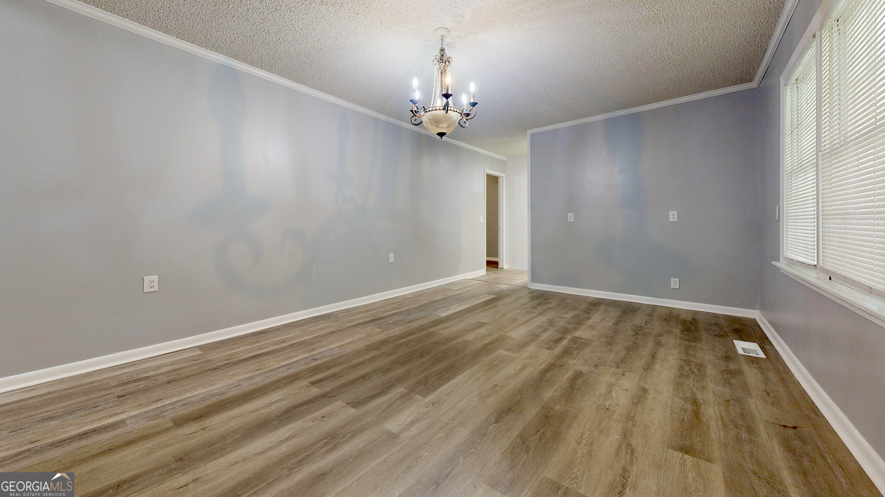 1001 Darling Avenue Waycross, GA 31501 - Photo 2 of 37