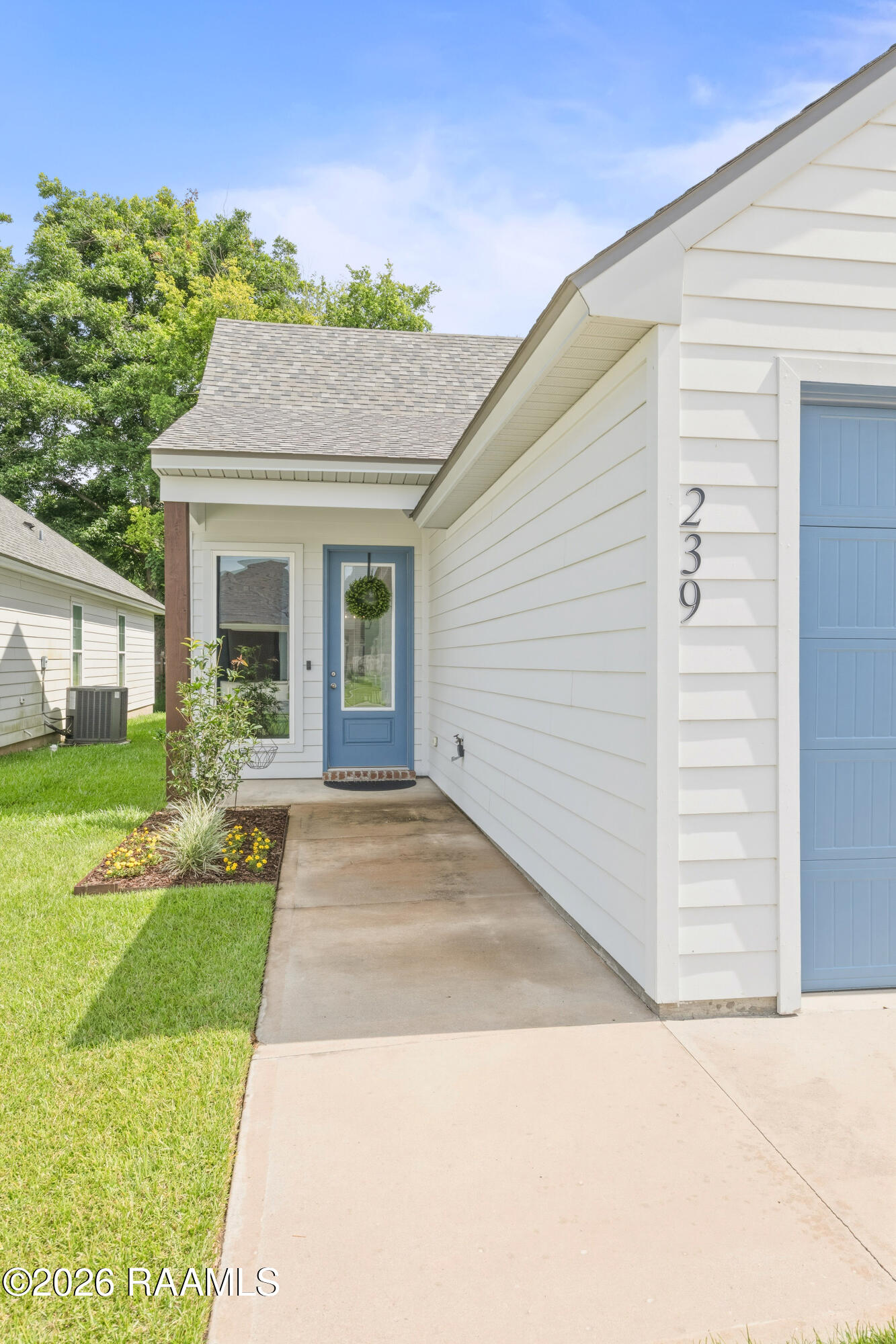 239 Alpine Drive Lafayette, LA 70506 - Photo 4 of 25
