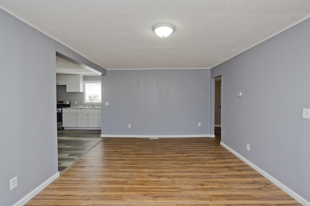 93 Hancock Street Springfield, MA 01109 - Photo 11 of 42 Gallery Image 11