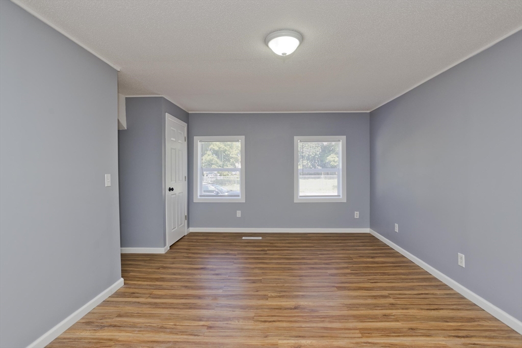 93 Hancock Street Springfield, MA 01109 - Photo 13 of 42 Gallery Image 13