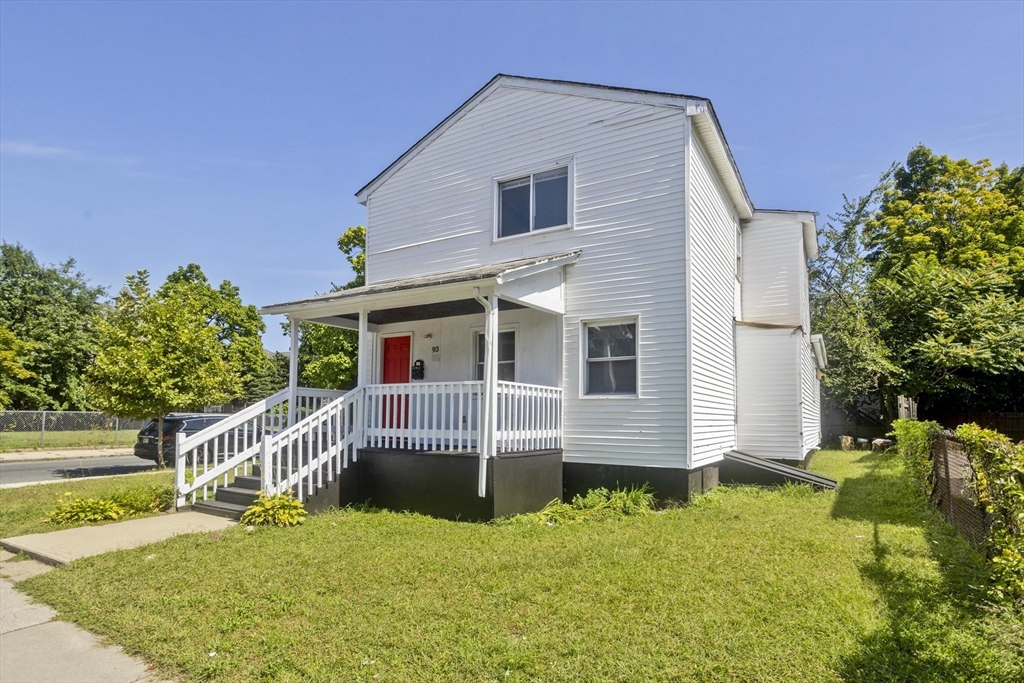 93 Hancock Street Springfield, MA 01109 - Photo 3 of 42 Gallery Image 3
