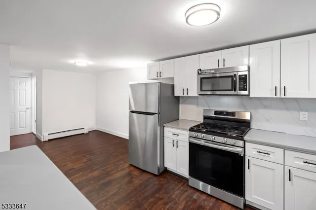 $399,000 | 1315 Anderson Avenue, Unit 32, Fort Lee, NJ 07024