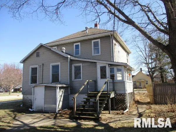 $80,000 | 217 North Broad Street, Lacon, IL 61540