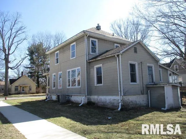 $80,000 | 217 North Broad Street, Lacon, IL 61540