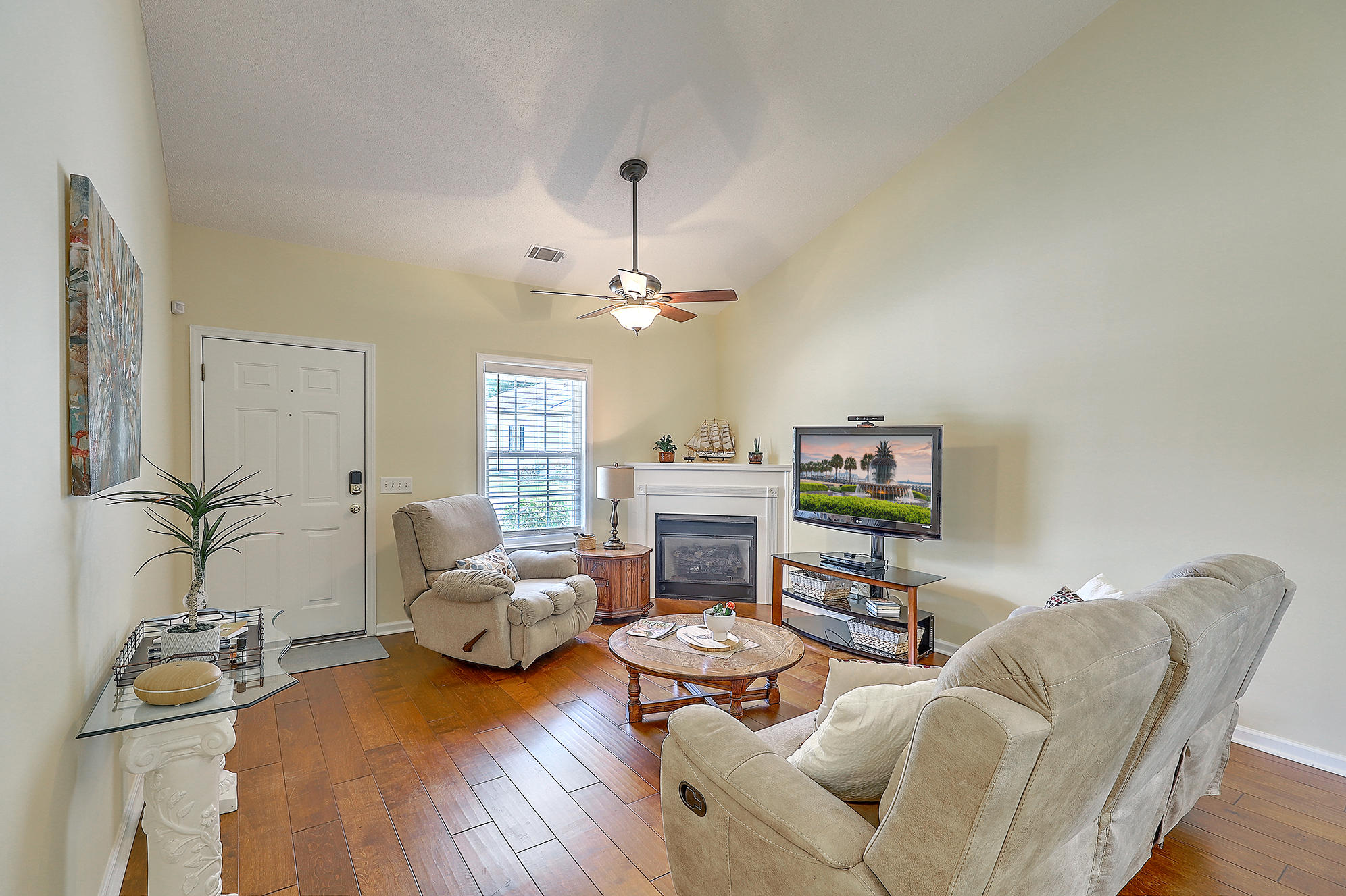 100 Bridgetown Road, Unit 1B Goose Creek, SC 29445 - Photo 3 of 44 100Bridgetown1BLiving1