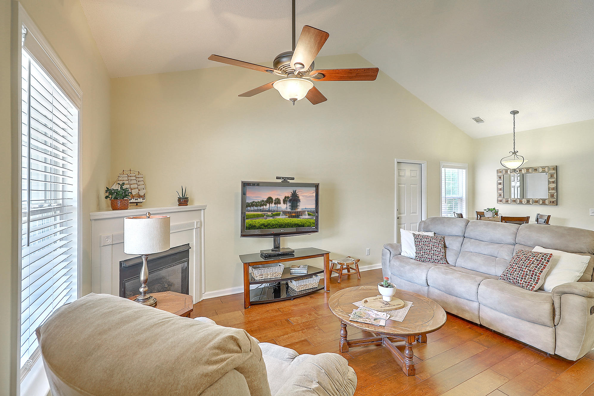 100 Bridgetown Road, Unit 1B Goose Creek, SC 29445 - Photo 9 of 44 100Bridgetown1BLiving2