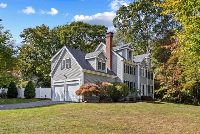 $950,000 | 30 Broken Tree Road, Medway, MA 02053