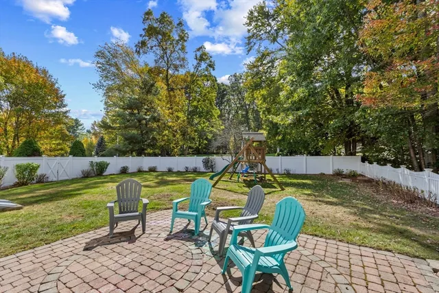 $950,000 | 30 Broken Tree Road, Medway, MA 02053