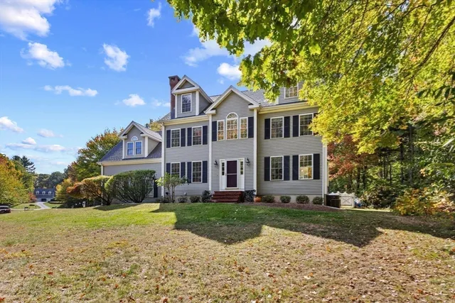 $950,000 | 30 Broken Tree Road, Medway, MA 02053