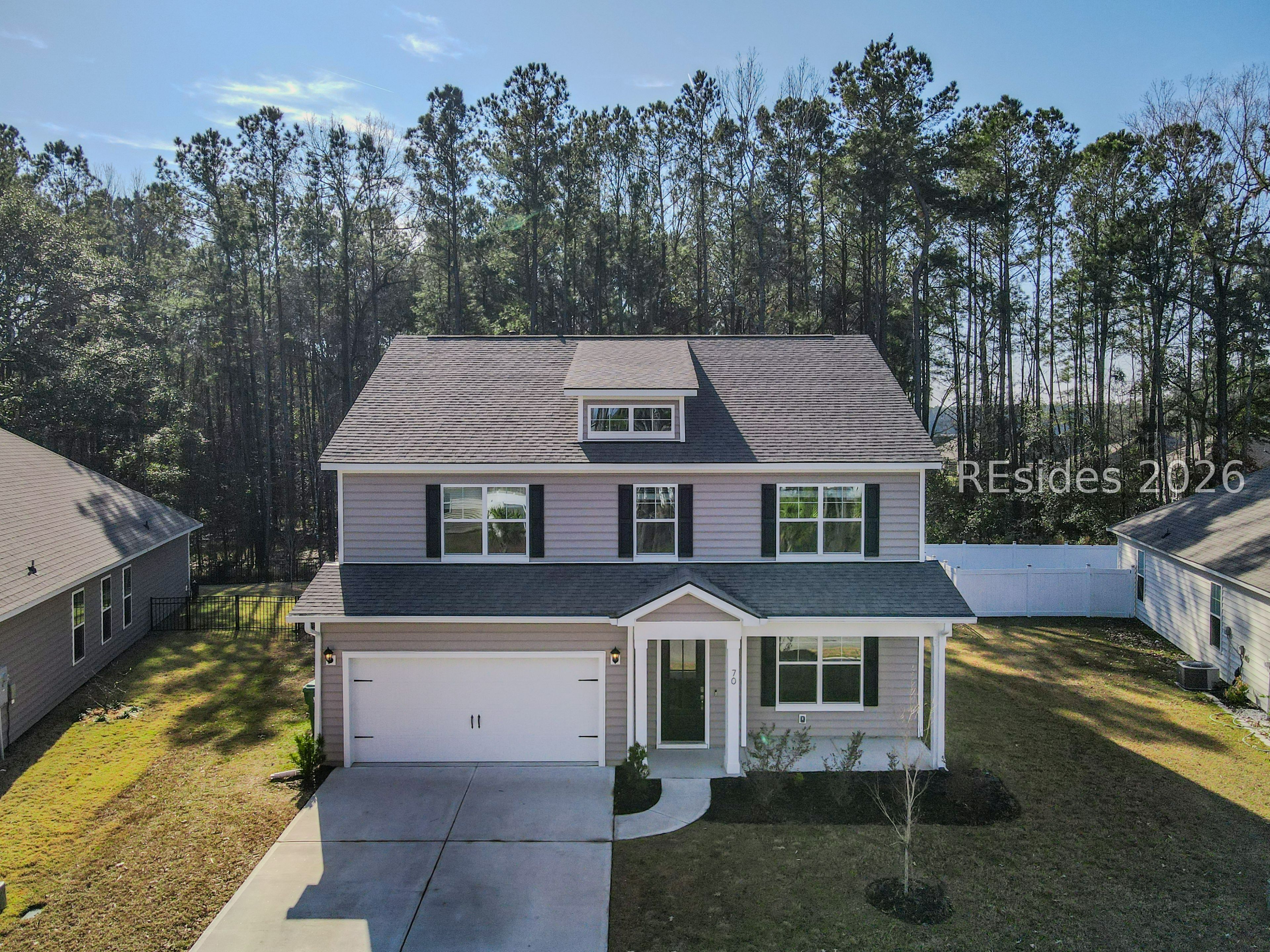 70 Runner Stone Road Bluffton, SC 29909 - Photo 2 of 65 3,221SQFT