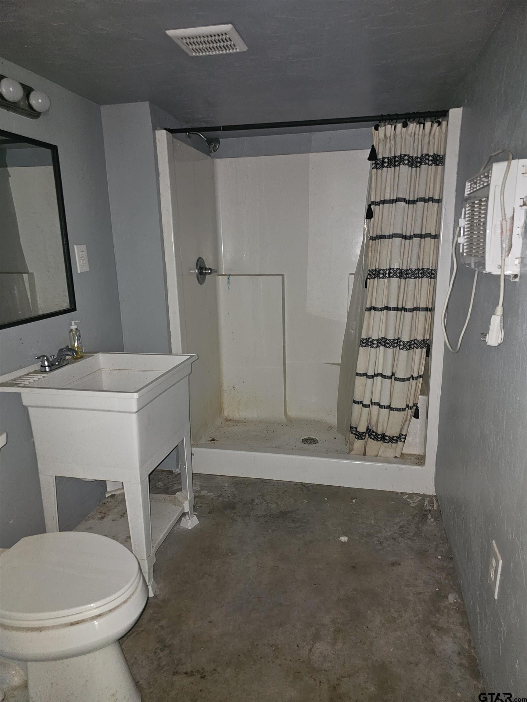 4644 Giraffe Road Gilmer, TX 75644 - Photo 8 of 20
