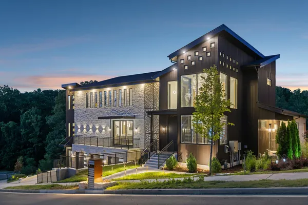 $2,250,000 | 5824 Woodland Hills Drive, Nashville, TN 37211
