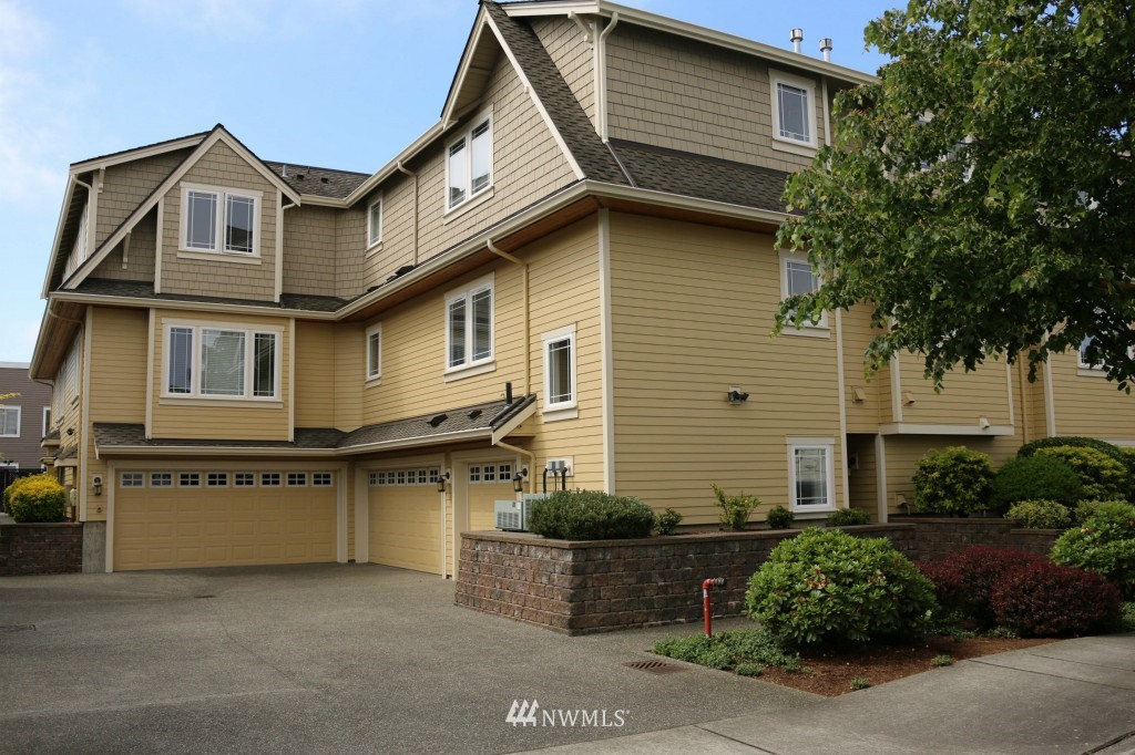 600 Bell Street, Unit 202 Edmonds, WA 98020 - Photo 24 of 25