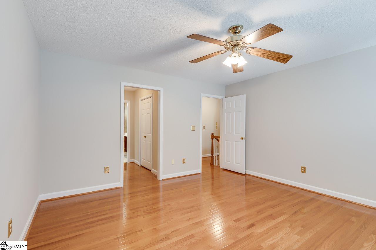 235 Spring Lake Loop Simpsonville, SC 29681 - Photo 16 of 34
