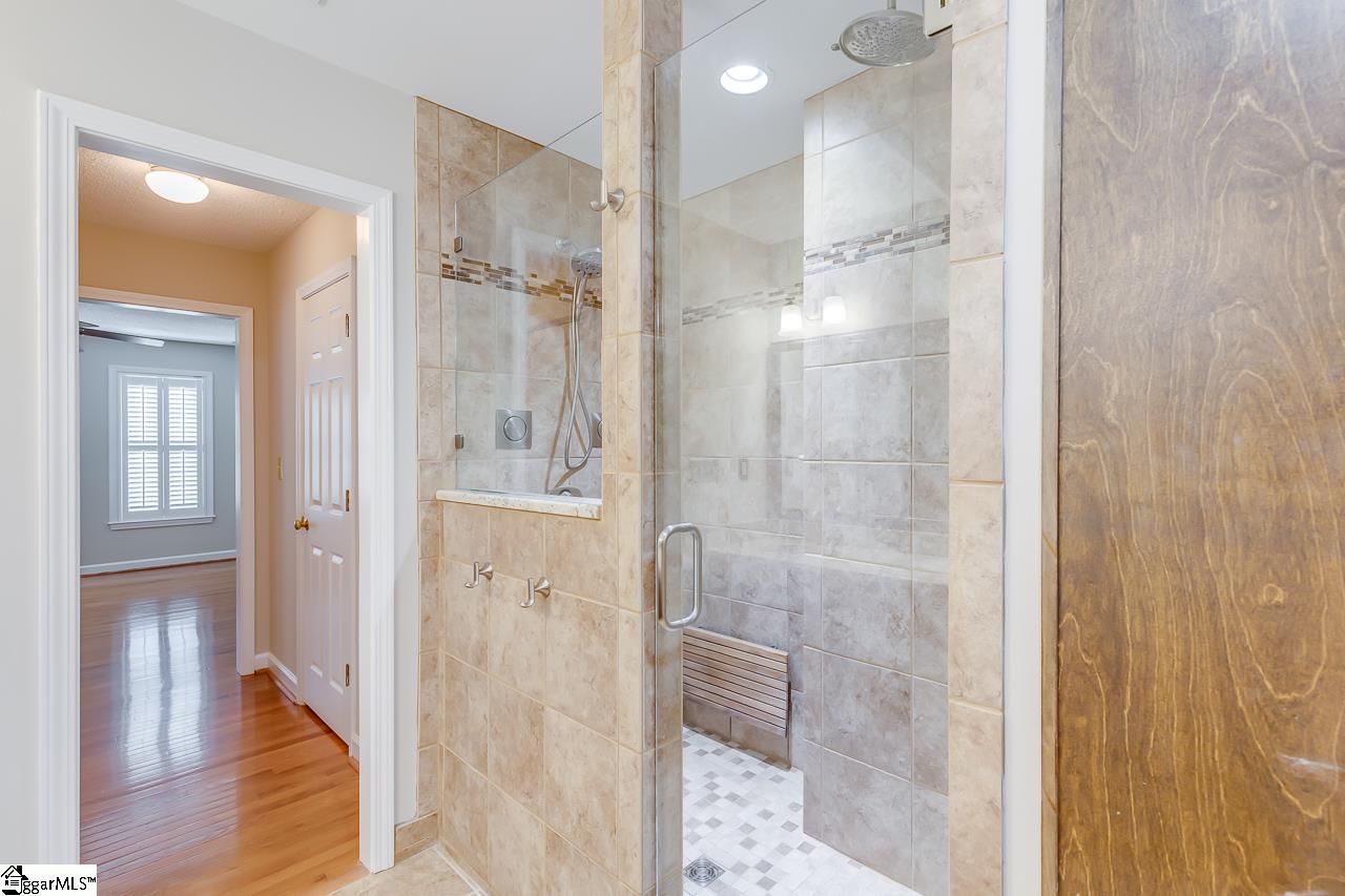 235 Spring Lake Loop Simpsonville, SC 29681 - Photo 22 of 34