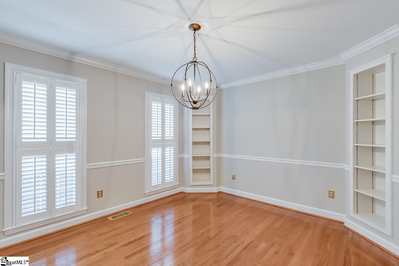 235 Spring Lake Loop Simpsonville, SC 29681 - Photo 10 of 34