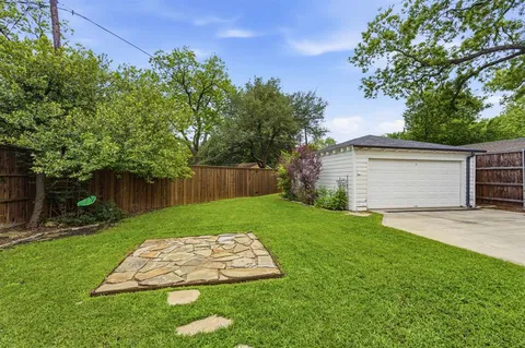 $650,000 | 7024 Wake Forrest Drive, Dallas, TX 75214
