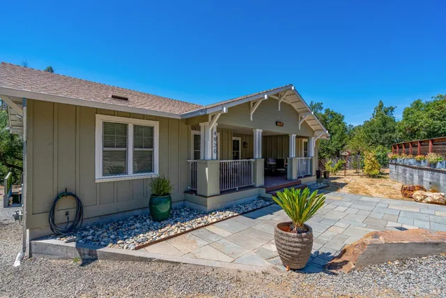 $1,895,000 | 4920 Warm Springs Road, Glen Ellen, CA 95442