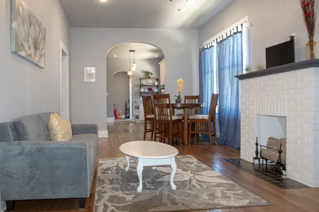 $2,500 | 1911 34th Street, Galveston, TX 77550