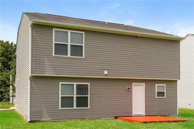 $1,945 | 1122 Langston Drive, Greensboro, NC 27405