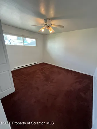 $995 | 612 Oak Street, Unit 3, Old Forge, PA 18518