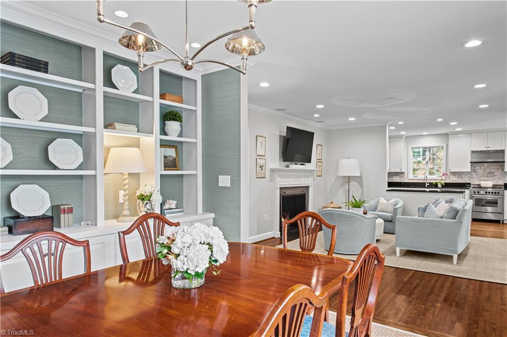 719 Dover Road Greensboro, NC 27408 - Photo 11 of 44