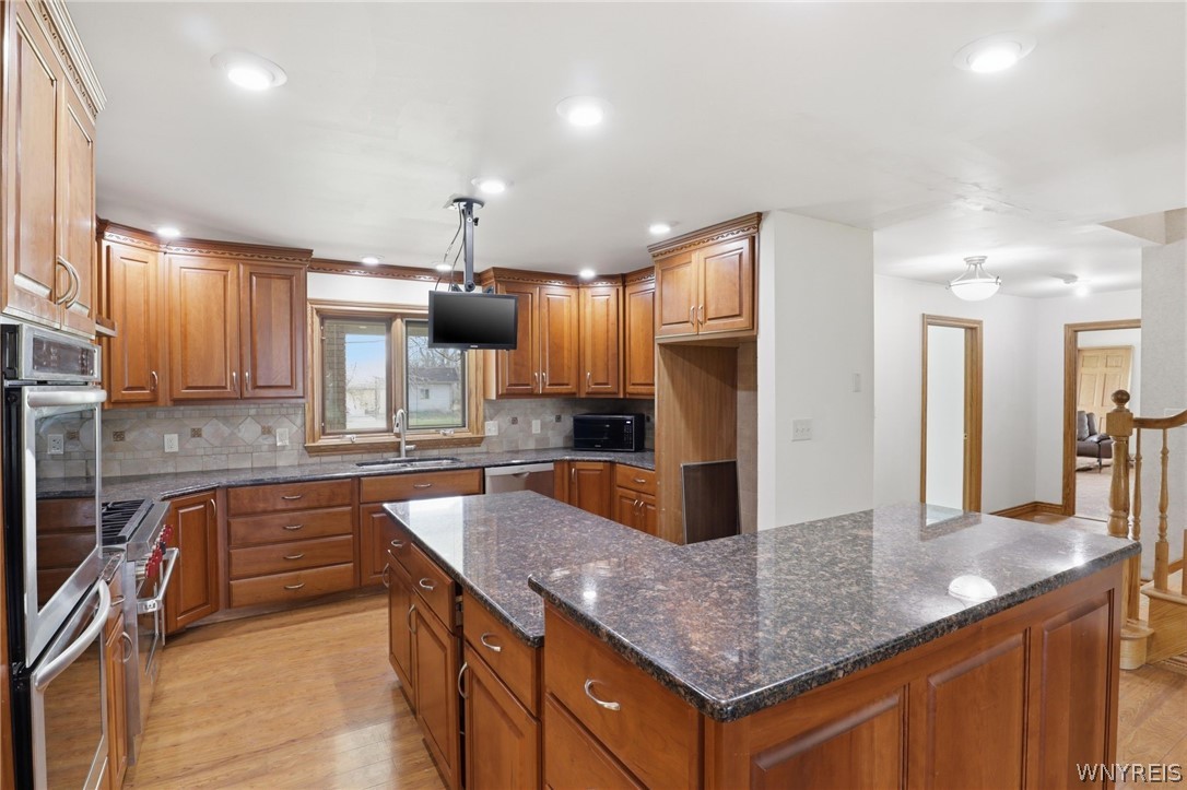 101 Strasmer Road Cheektowaga, NY 14043 - Photo 16 of 48