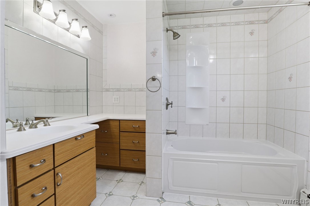 101 Strasmer Road Cheektowaga, NY 14043 - Photo 29 of 48