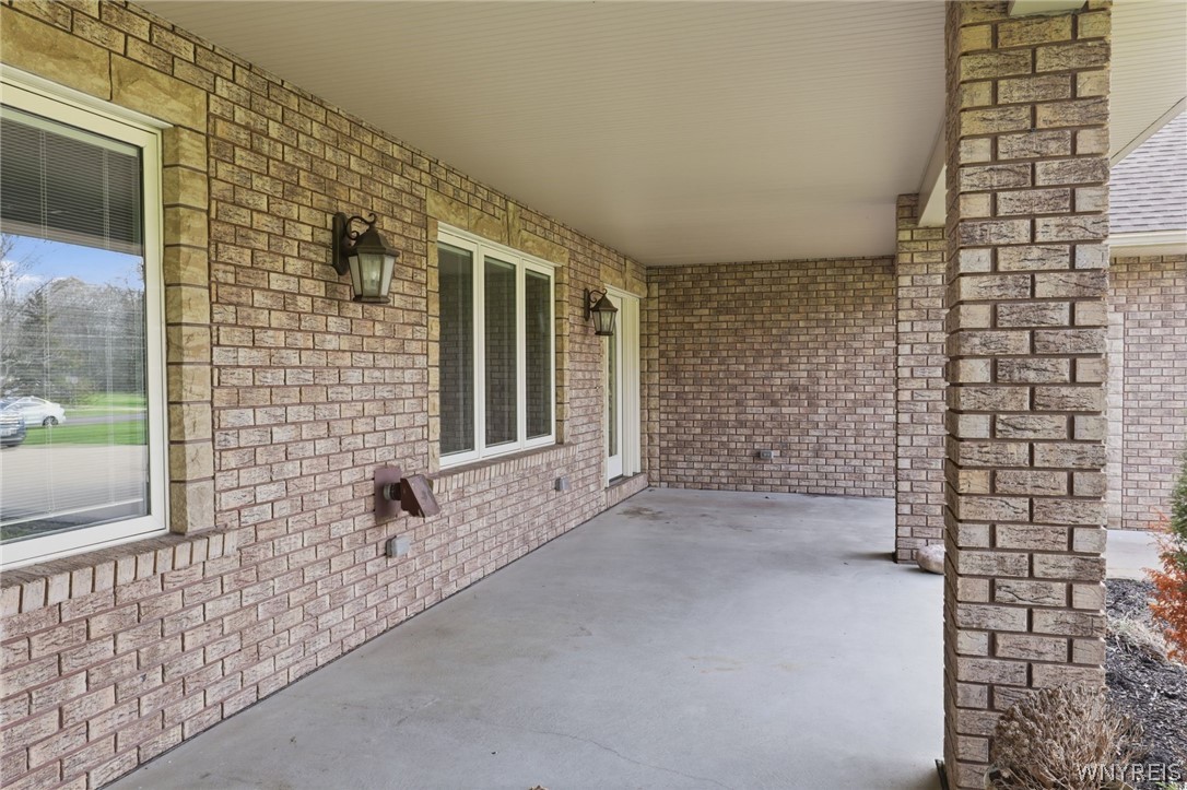 101 Strasmer Road Cheektowaga, NY 14043 - Photo 5 of 48