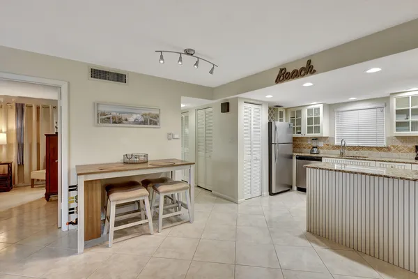 $1,850 | 2400 South Ocean Drive, Unit 111, Fort Pierce, FL 34949