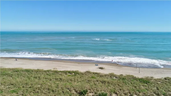 $1,850 | 2400 South Ocean Drive, Unit 111, Fort Pierce, FL 34949