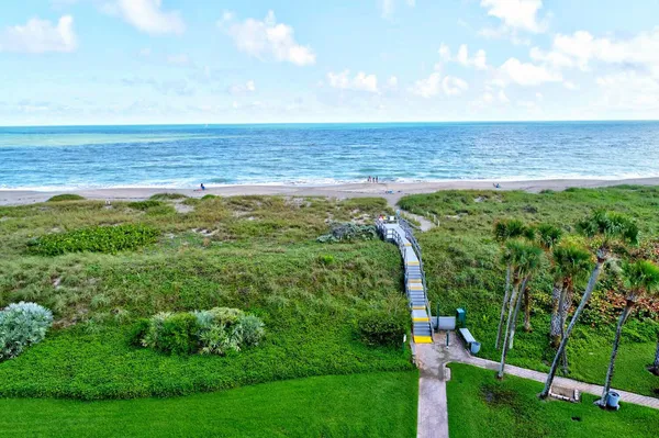 $1,850 | 2400 South Ocean Drive, Unit 111, Fort Pierce, FL 34949
