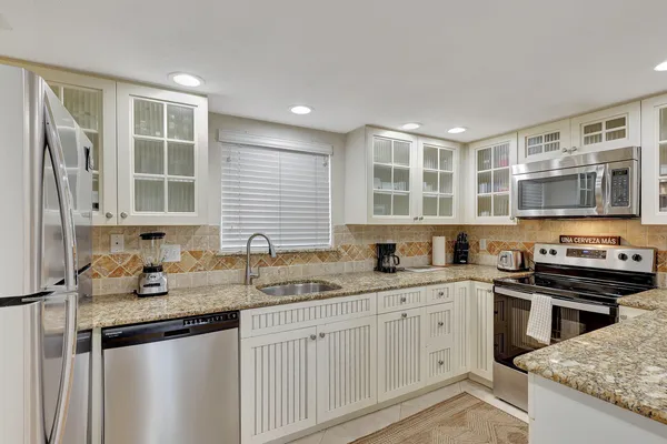 $1,850 | 2400 South Ocean Drive, Unit 111, Fort Pierce, FL 34949