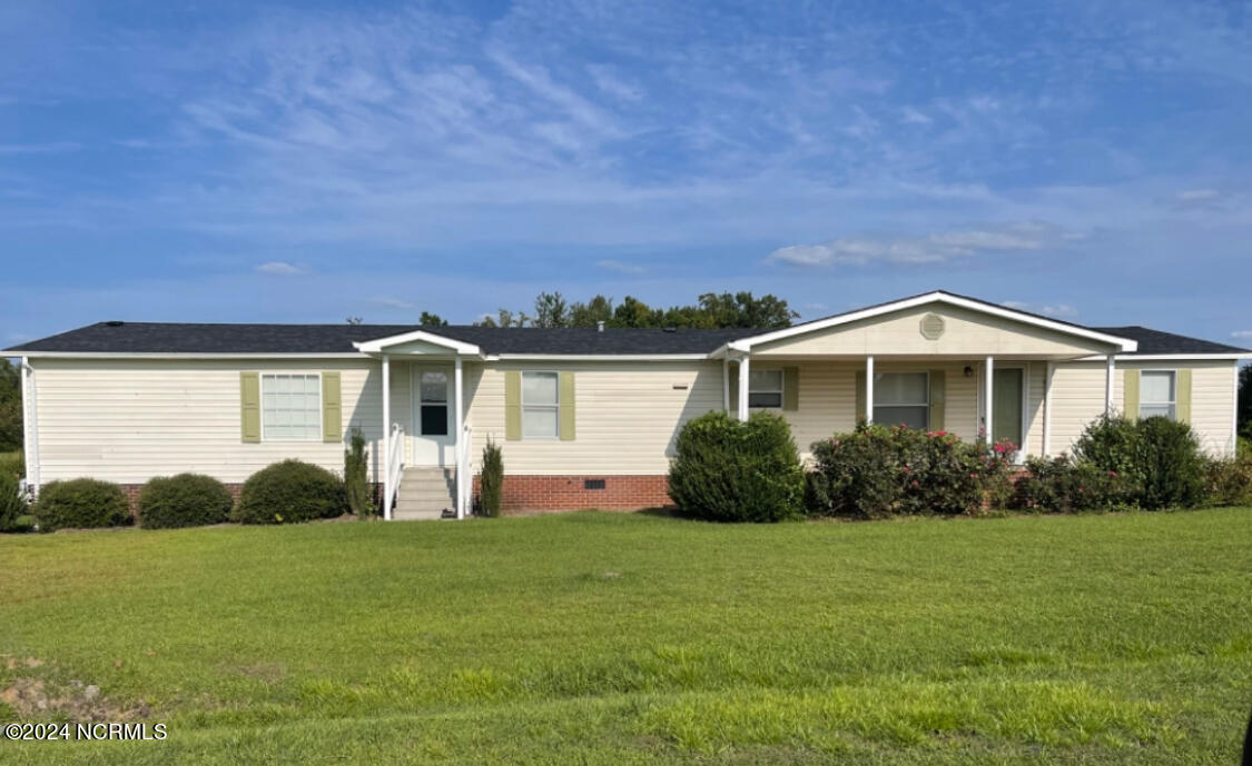 756 Alphin Road Kinston, NC 28504 - Photo 1 of 1 IMG_7944 (1)