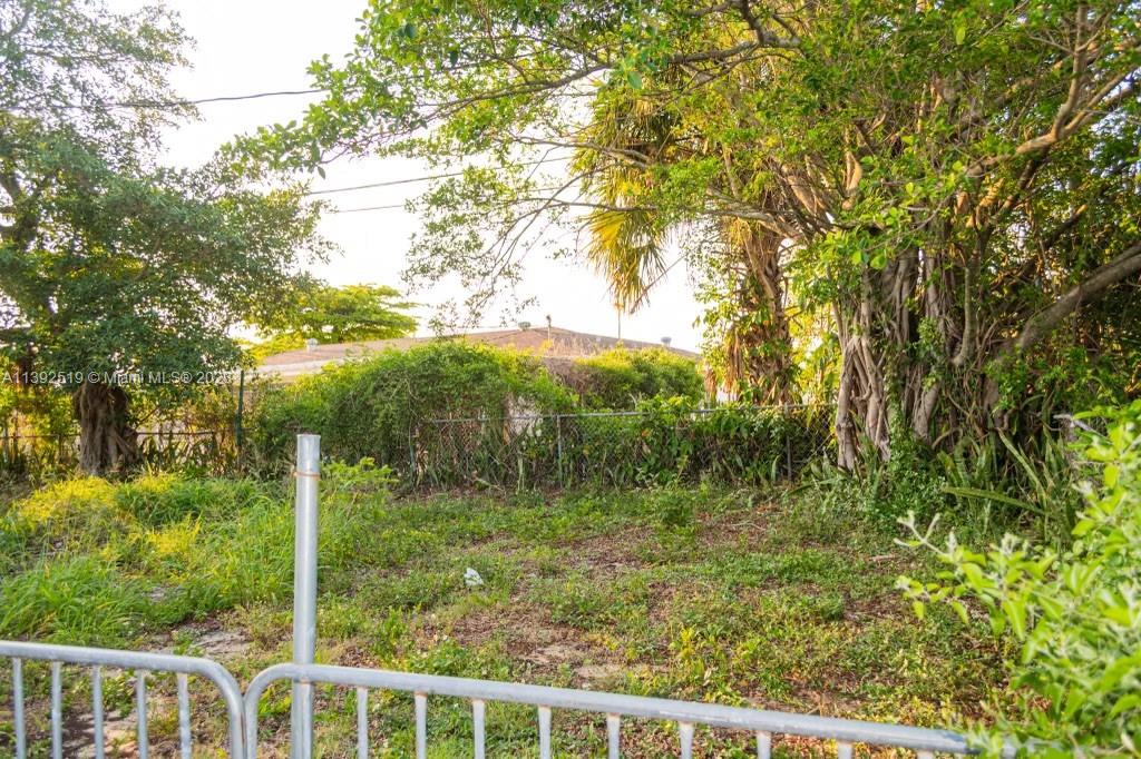 1150 West 3rd Street Riviera Beach, FL 33404 - Photo 4 of 12 Gallery Image 4