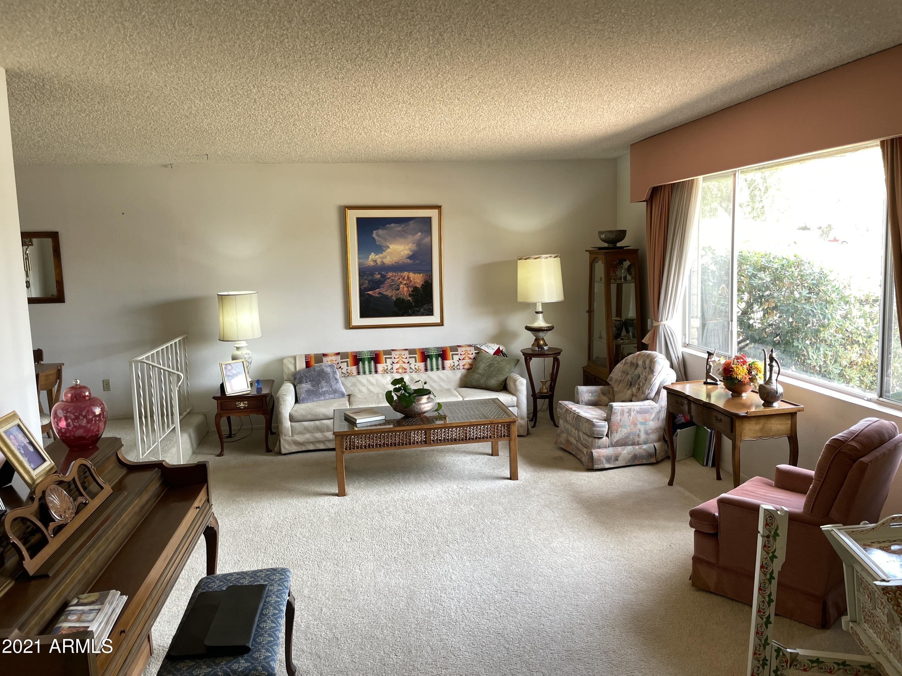 1715 West Seldon Lane Phoenix, AZ 85021 - Photo 3 of 13 IMG_2146