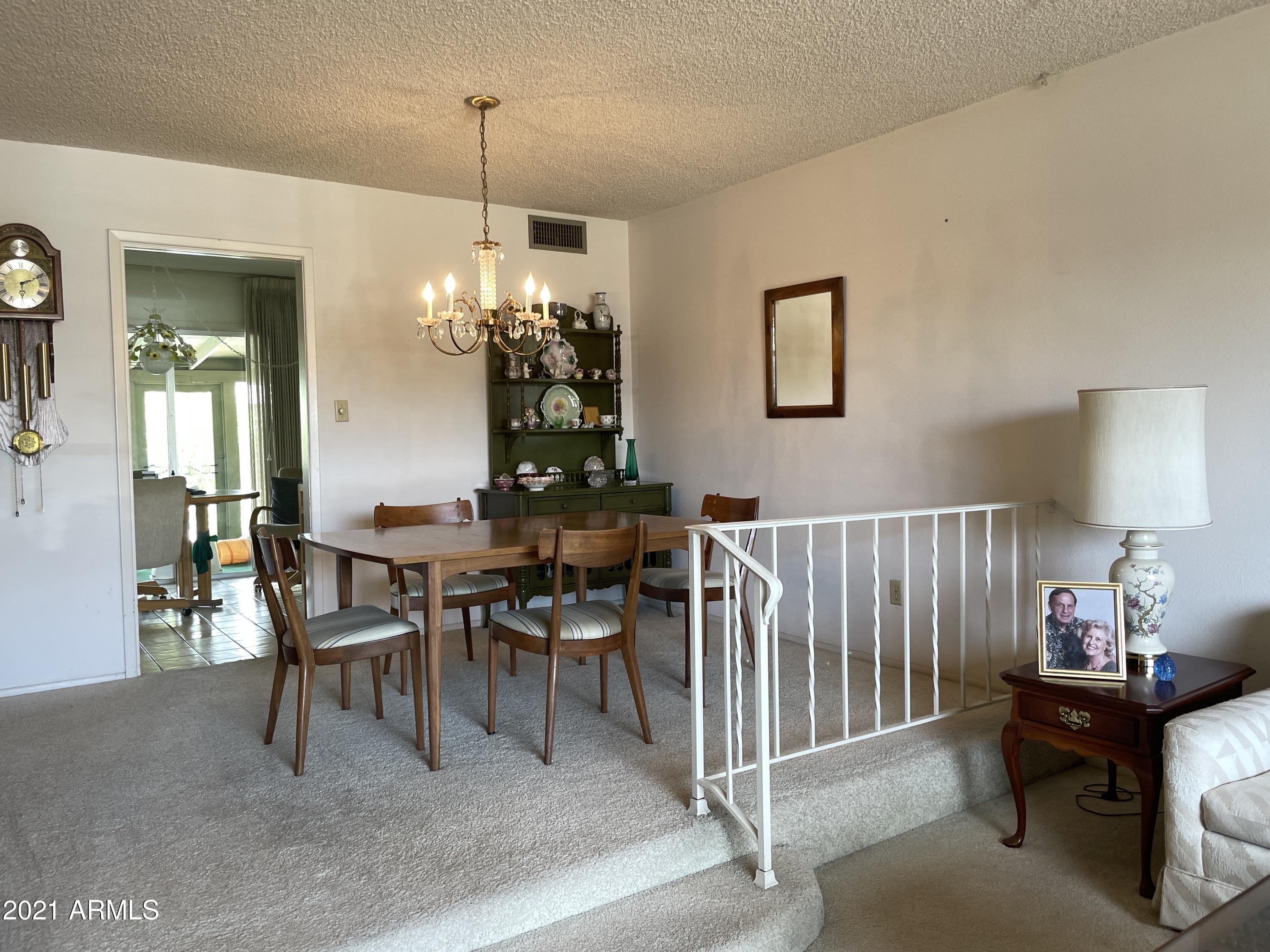 1715 West Seldon Lane Phoenix, AZ 85021 - Photo 5 of 13 IMG_2144