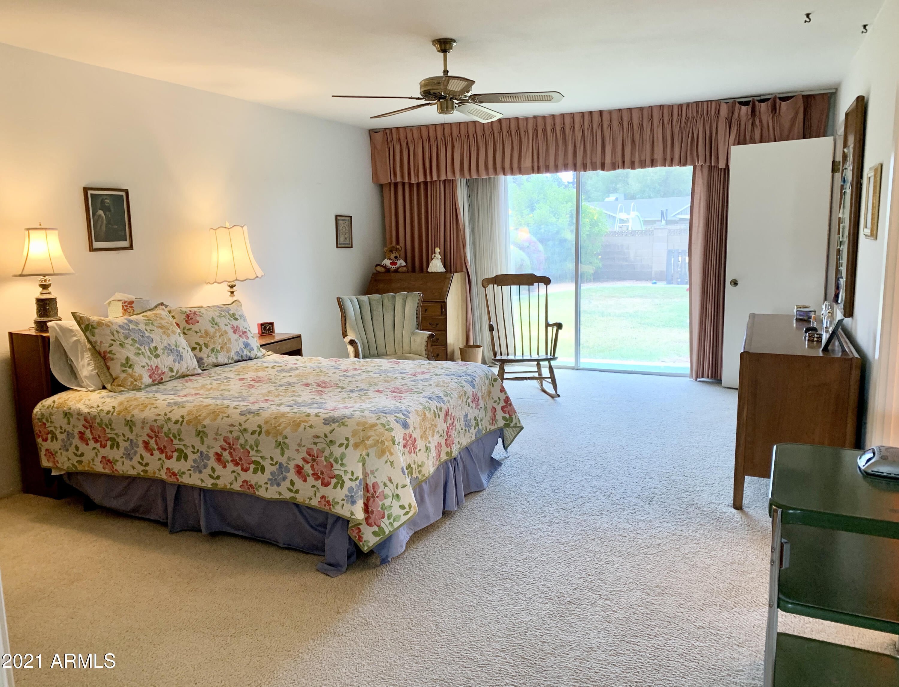 1715 West Seldon Lane Phoenix, AZ 85021 - Photo 8 of 13 IMG_3513